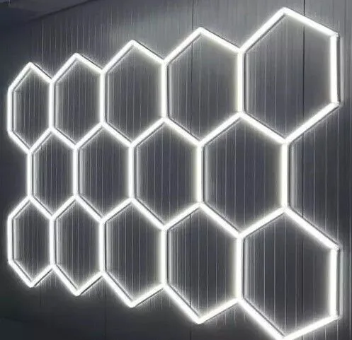 Conjunto de luces hexagonales 2350 MM X 4175 MM