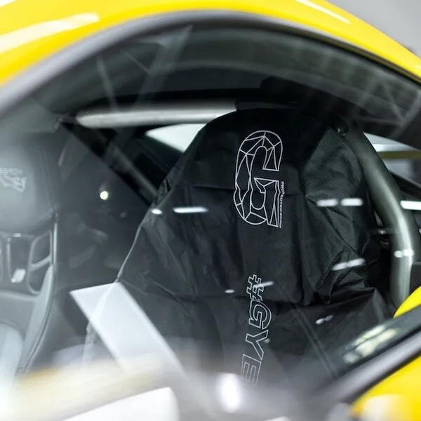 Gyeon Q2M SeatCover ampliado